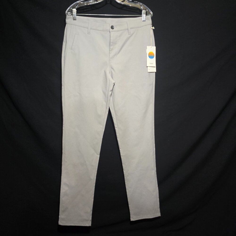 NWT - Vuori #427 Men's Cascade Tech Chino Pant - Fog - Sz 31*